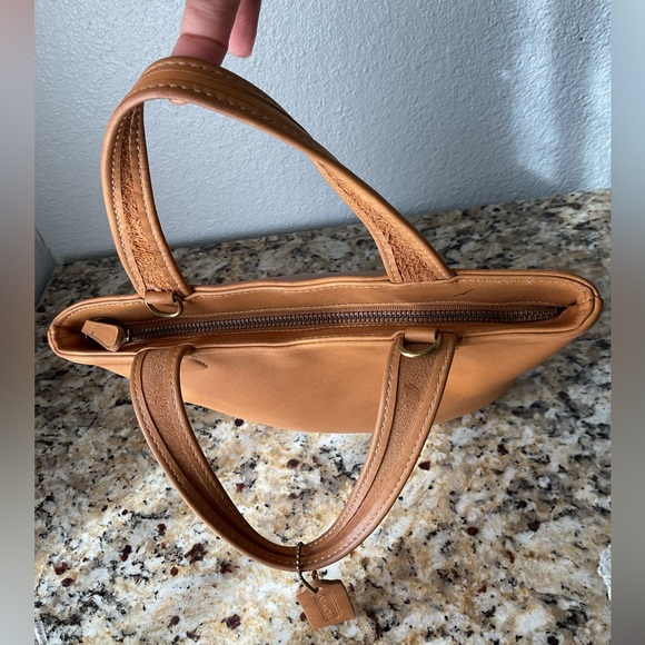 Coach Vintage Small Tote Bag - Picture 11 of 12